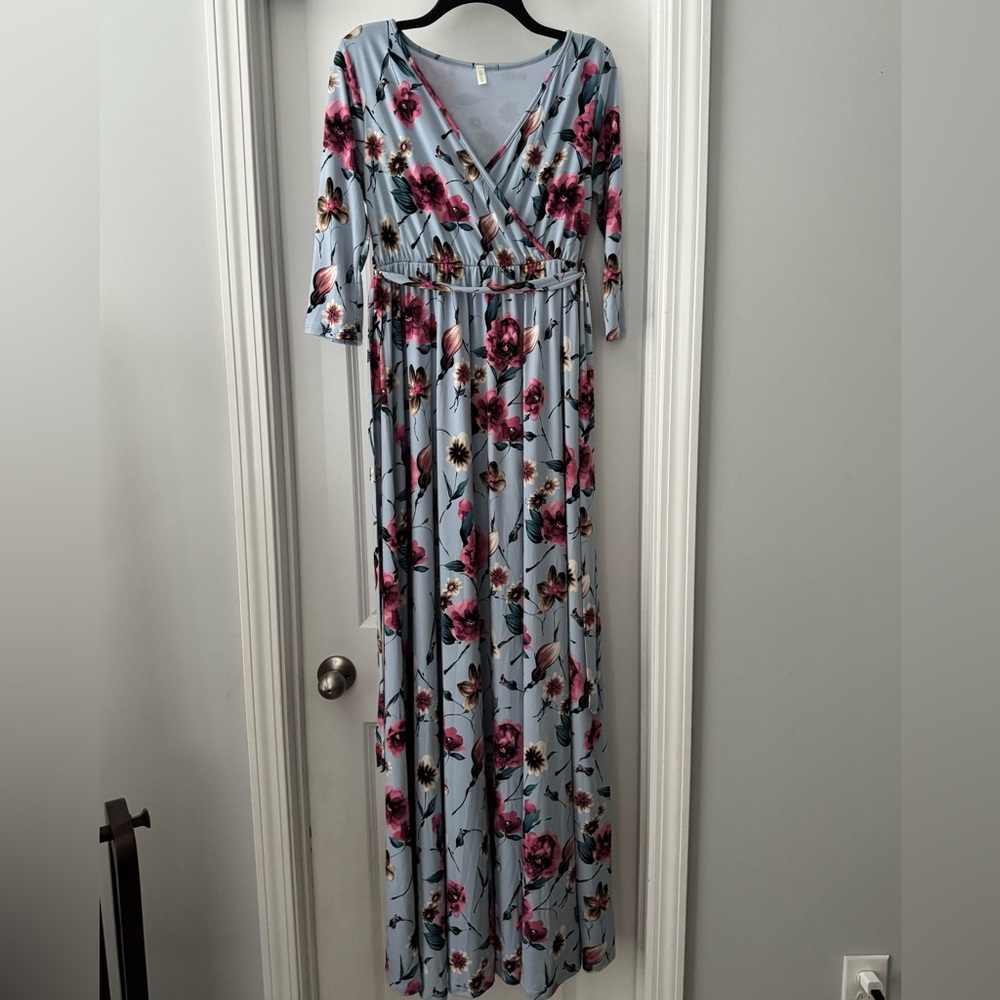 Pinkblush V-Neck Maxi Dress (M)